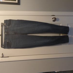 Levi skinny jeans
